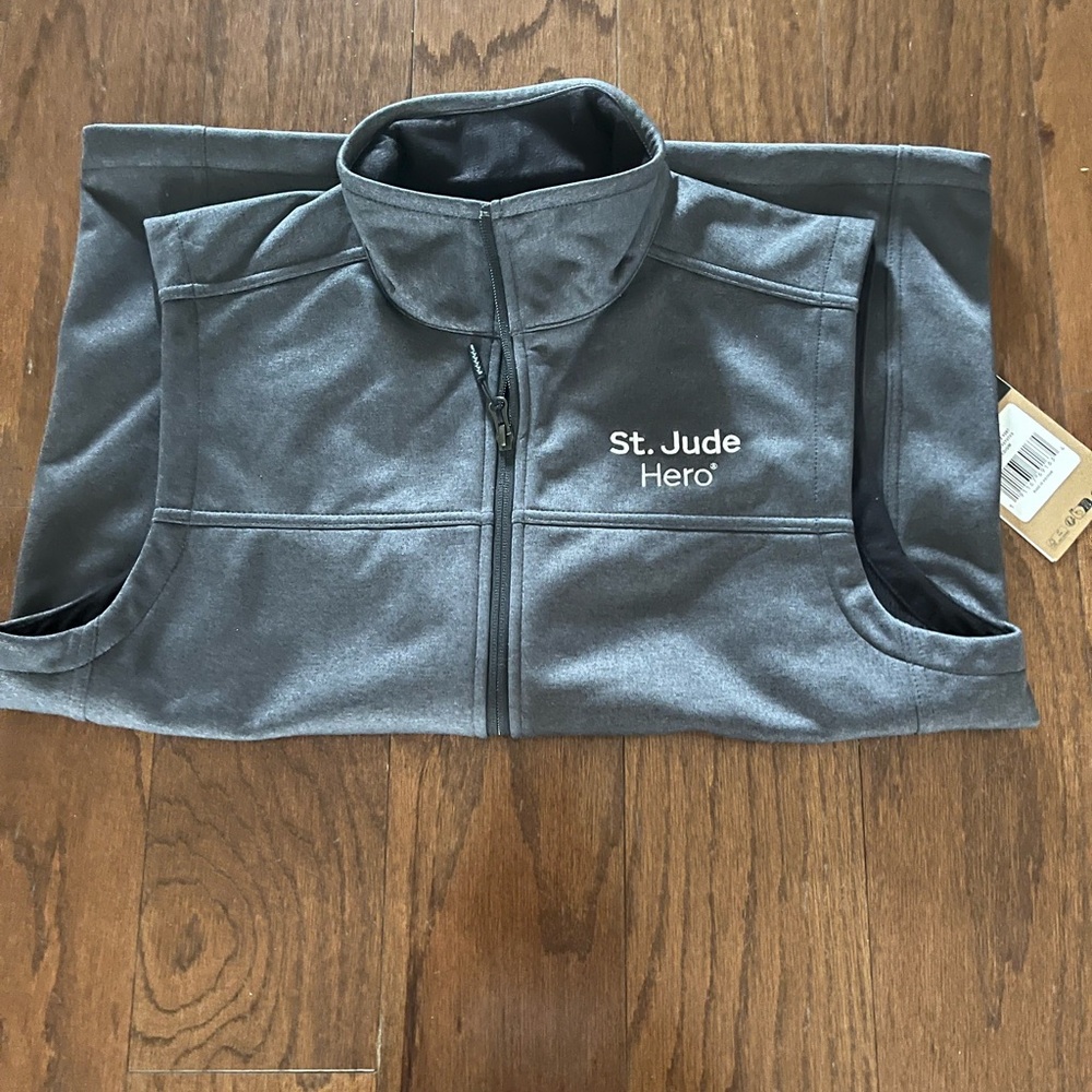 The North Face Men’s Charcoal Vest